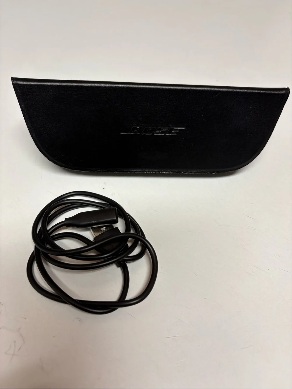 Excellent condition Bose Frames ALTO Audio Sunglasses with Open Ear Headphones